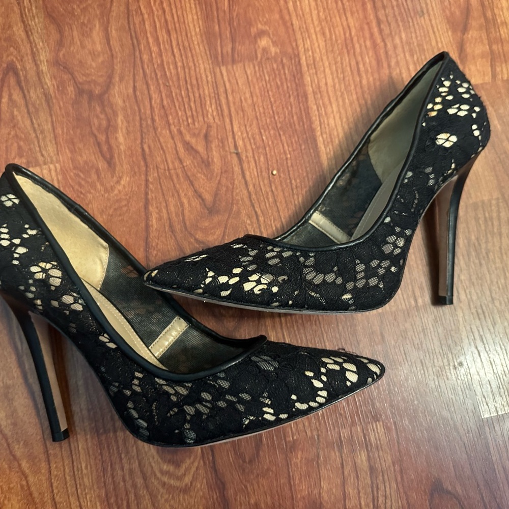 BCBG Max Azaria Black Lace stilettos black leather high Heels. Stunning.